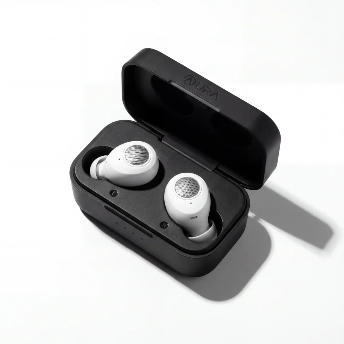 Wireless earbuds